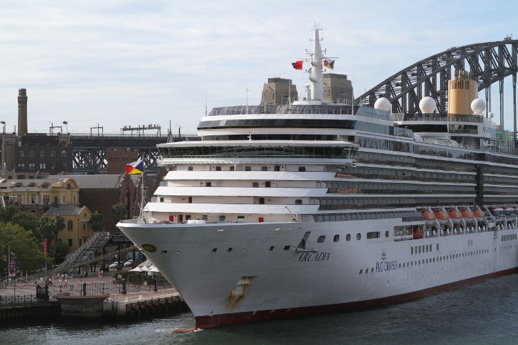 Arcadia cruises into Sydney Harbour